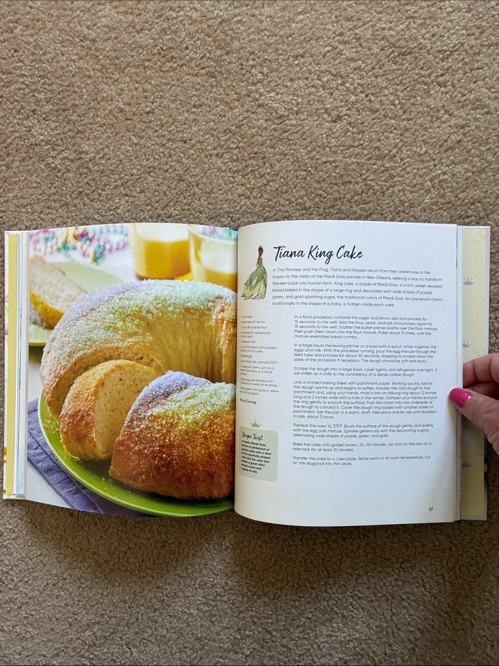 Book “Disney Princess Baking”